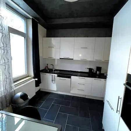 Moderne -krefeld-city Apartment